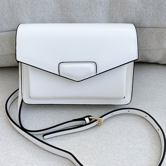 AALLYN.COM Handbags - The Bobbi Leather Small Crossbody Bag - White